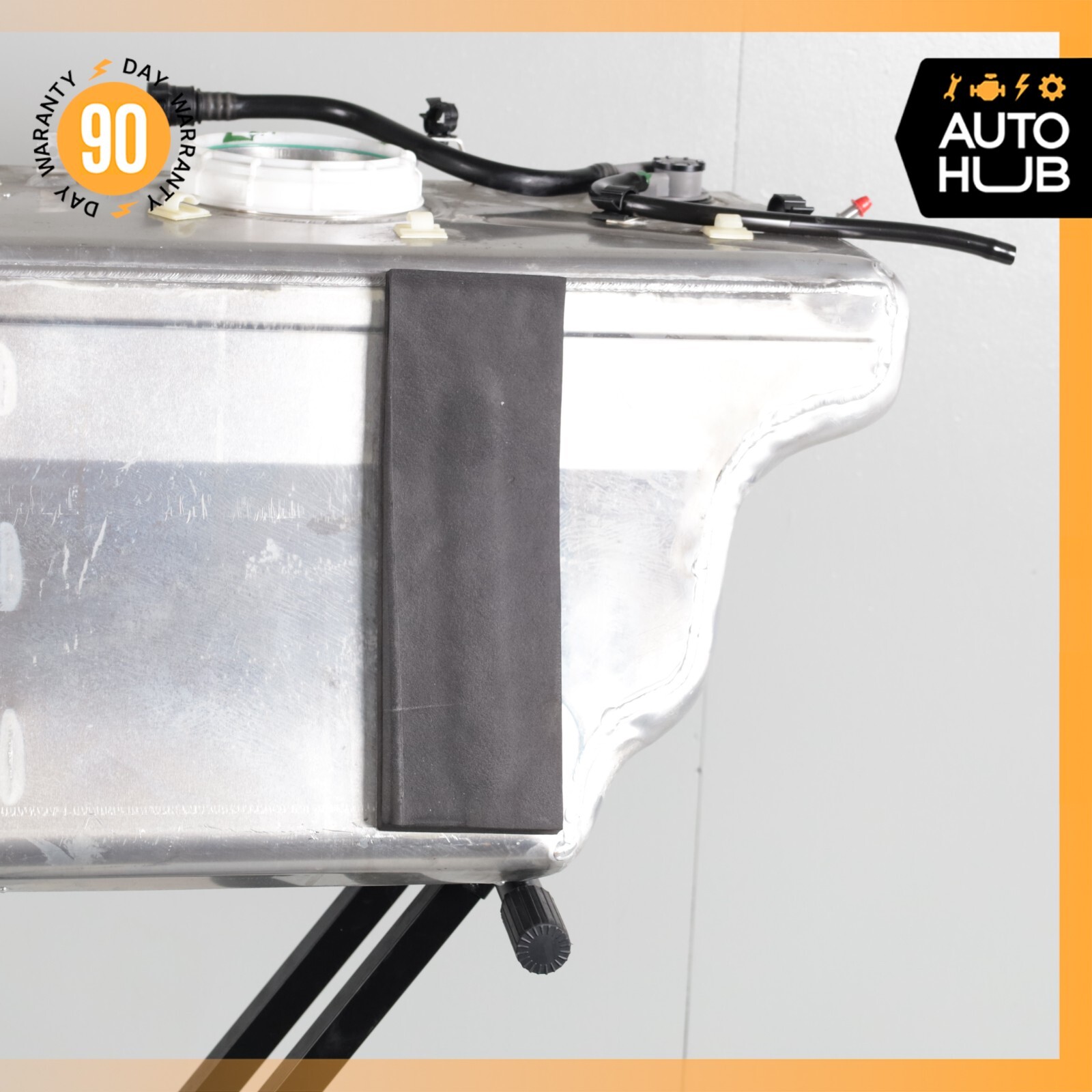 06-13 Maserati Quattroporte M139 S GT S Gas Fuel Tank Reservoir Assembly OEM 71k