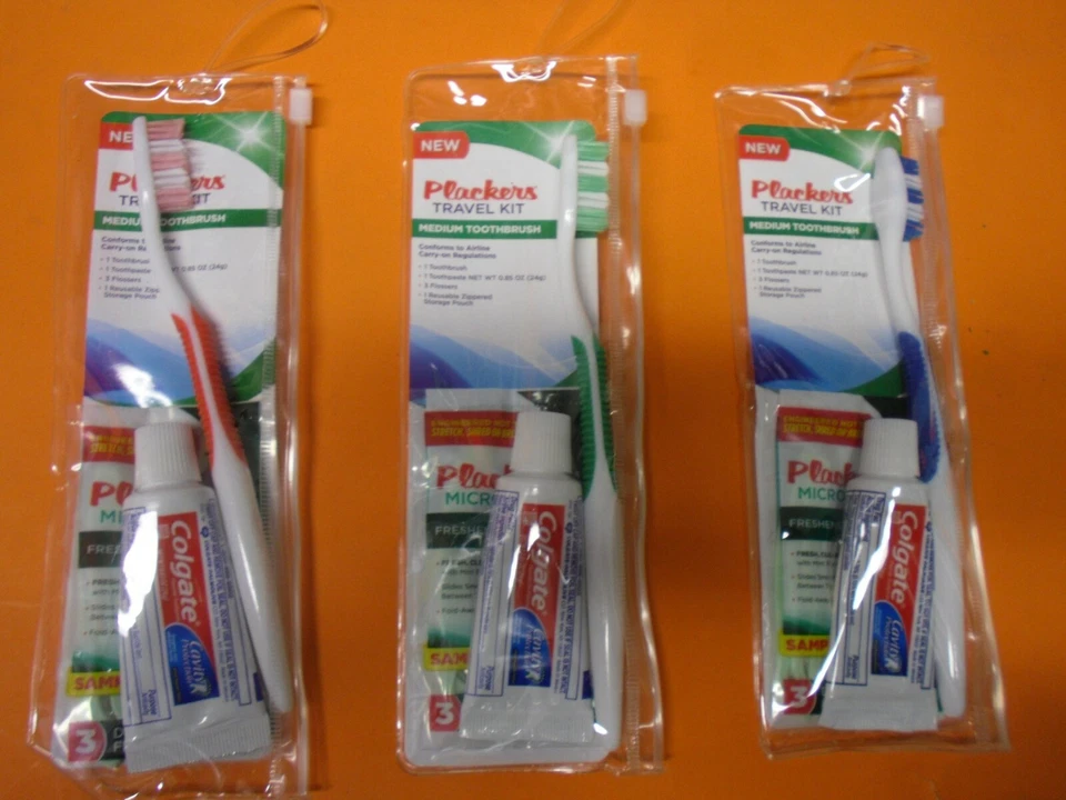 Plackers Travel Kit Medium Toothbrush Conforms to Airline Carry-on Regulation