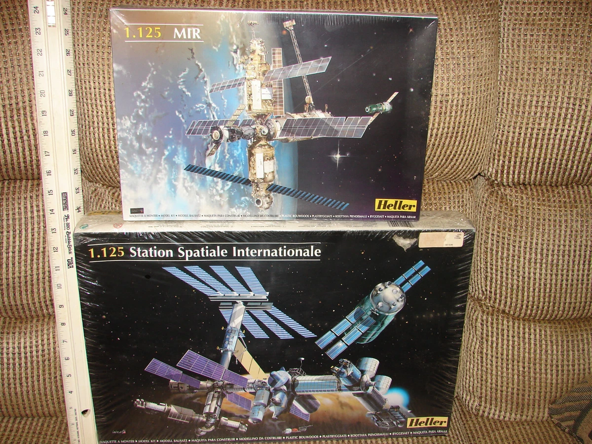 125 Heller International Space Station