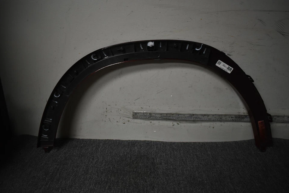 Guardabarros BMW X6 FLARE LADO DERECHO FÁBRICA OEM Foto 4 de 4