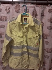 Bulwark FR Hi-Vis Flame Resistant Shirt Mens M Regular Yellow Cotton QS40HV2