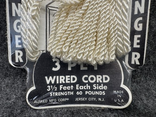 Vintage Mirror / Picture Hanger Wired Cord w/Tassles ~ Ivory/Cream Color~NOS/NIP - Picture 3 of 4