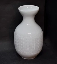 Royal Porzellan Bavaria Kerafina KPM 6” White Porcelain Vase MCM Vintage