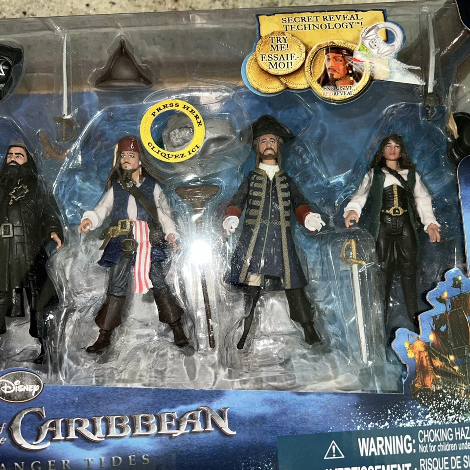 Piratas del Caribe: En mareas misteriosas *exclusivo de objetivo* caja un poco dañada Foto 3 de 4