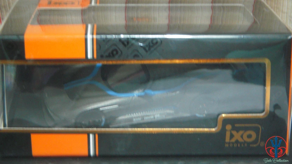 ASTON MARTIN VULCAN 2015 IXO 1:43 GRIGIO DIE CAST - Immagine 2 di 2