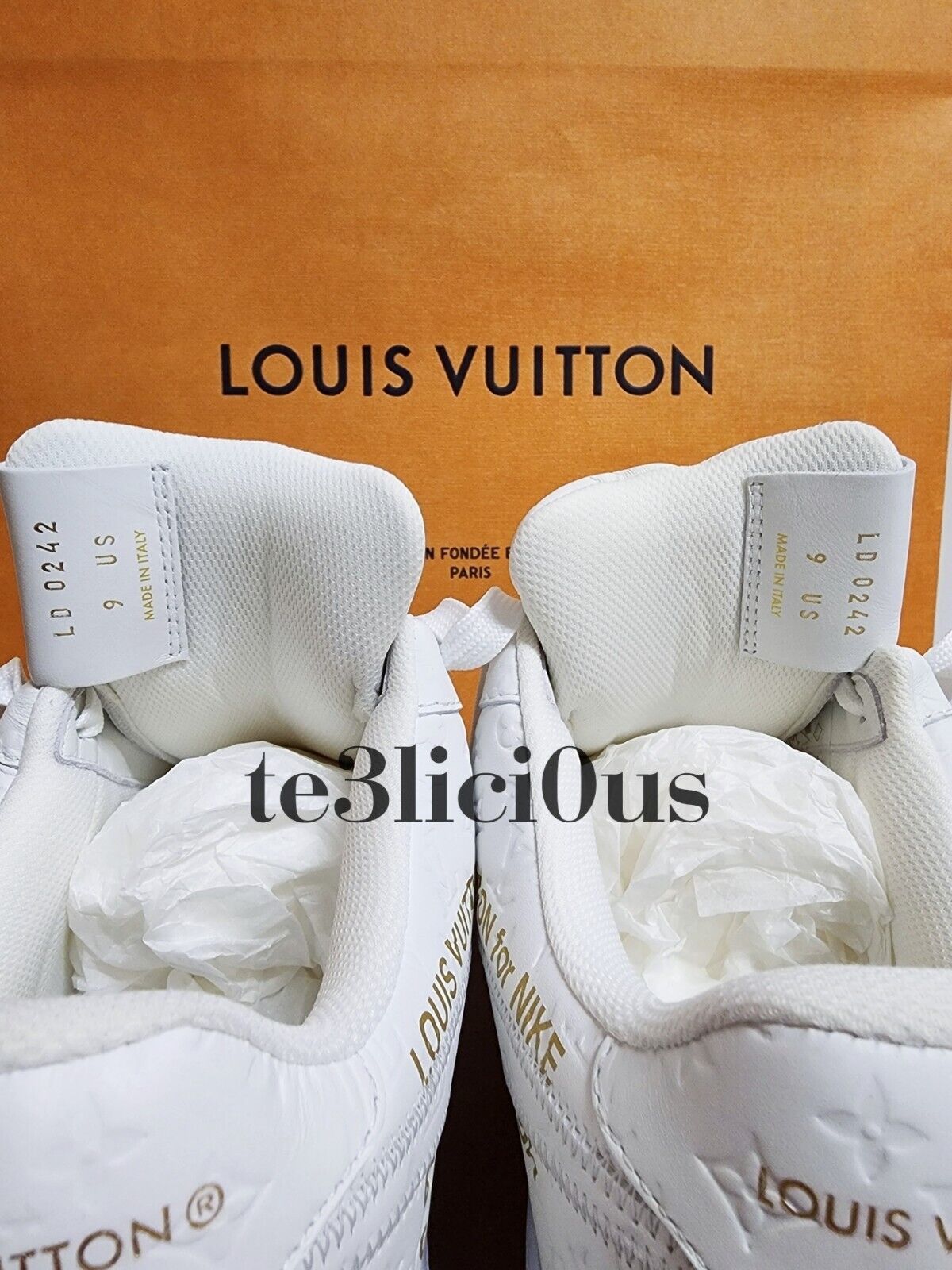Louis Vuitton/Air Force White Leather Low Top Sneakers Size 43 Louis Vuitton