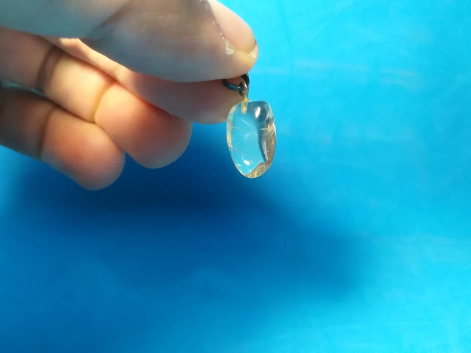 CIONDOLO A PIETRA TRASPARENTE BIGIOTTERIA DA COLLEZIONE - (169) - Immagine 3 di 3