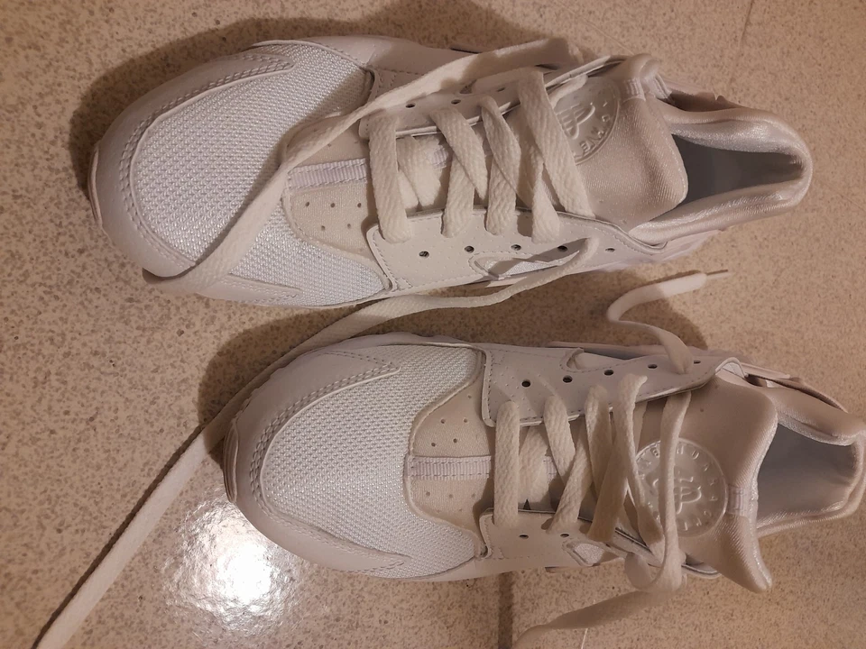 Nike Air Huarache, foto 3 di 5