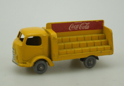 Machbox Lesney No 37 Karrier Bantam Coca Cola Transporter