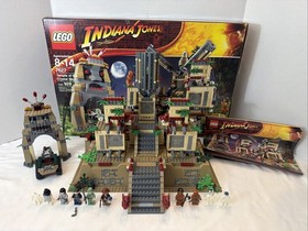 Lego Indiana Jones Temple Of The Crystal Skull Set #7627 - 100% Complete W/ Box