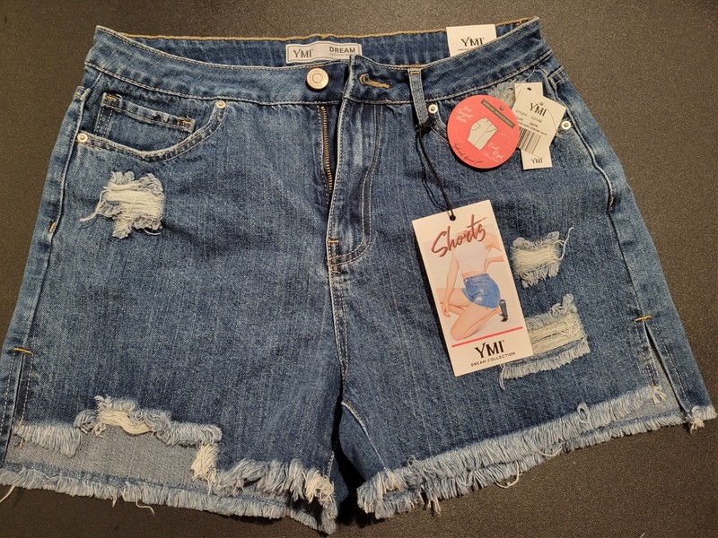 YMI Dream Authentic Denim Women's Jean Shorts New NWT Size 11/30 clothing ladies