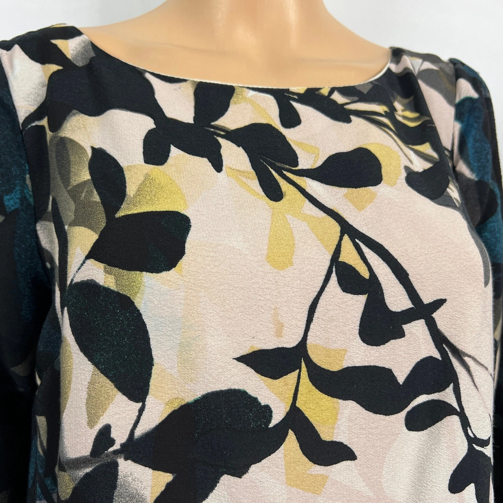 VETEMENTS Abito Anthropologie Maeve MEDIUM ombreggiato giardino stampa floreale spalle fredde tubino