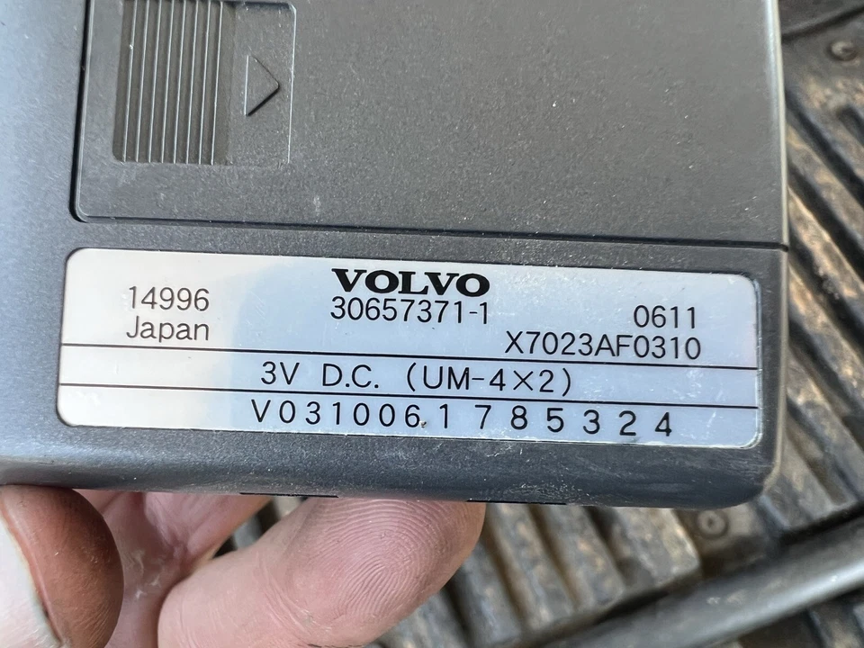 2011 VOLVO XC-60 Entertainment SAT NAV REMOTE CONTROL 30657371-1 - Image 2 of 2