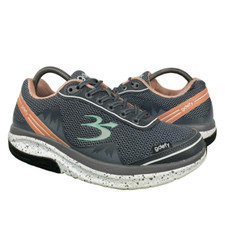 GDefy Gravity Defyer Versoshock Tech Slip Resistant Womens Athletic Shoes Size 9
