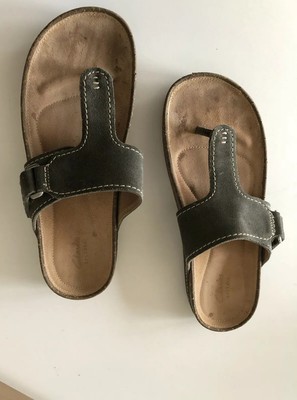 clarks arch support sandals