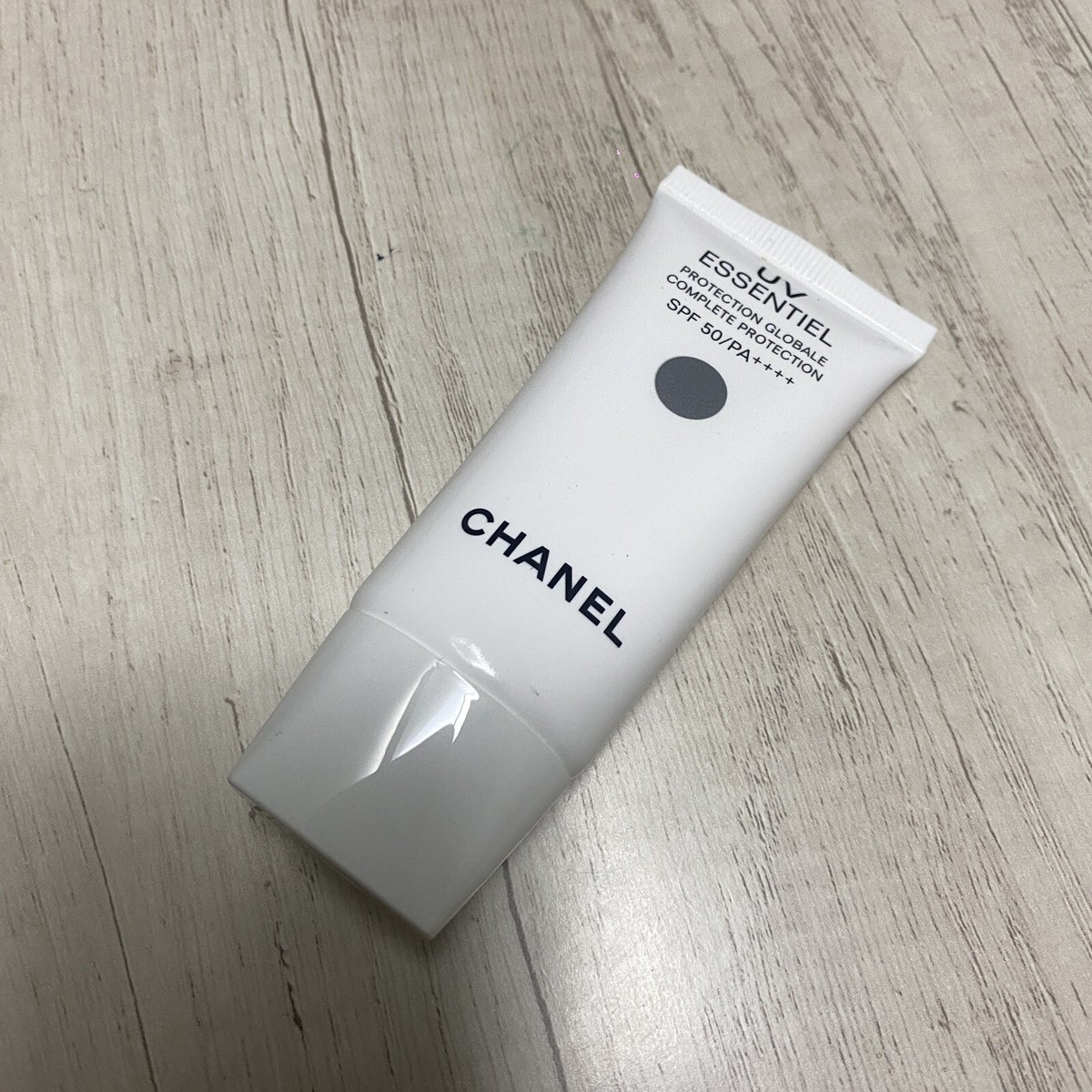 CHANEL UV Essentiel Global Protection Sun Gel Cream SPF 50/PA++++