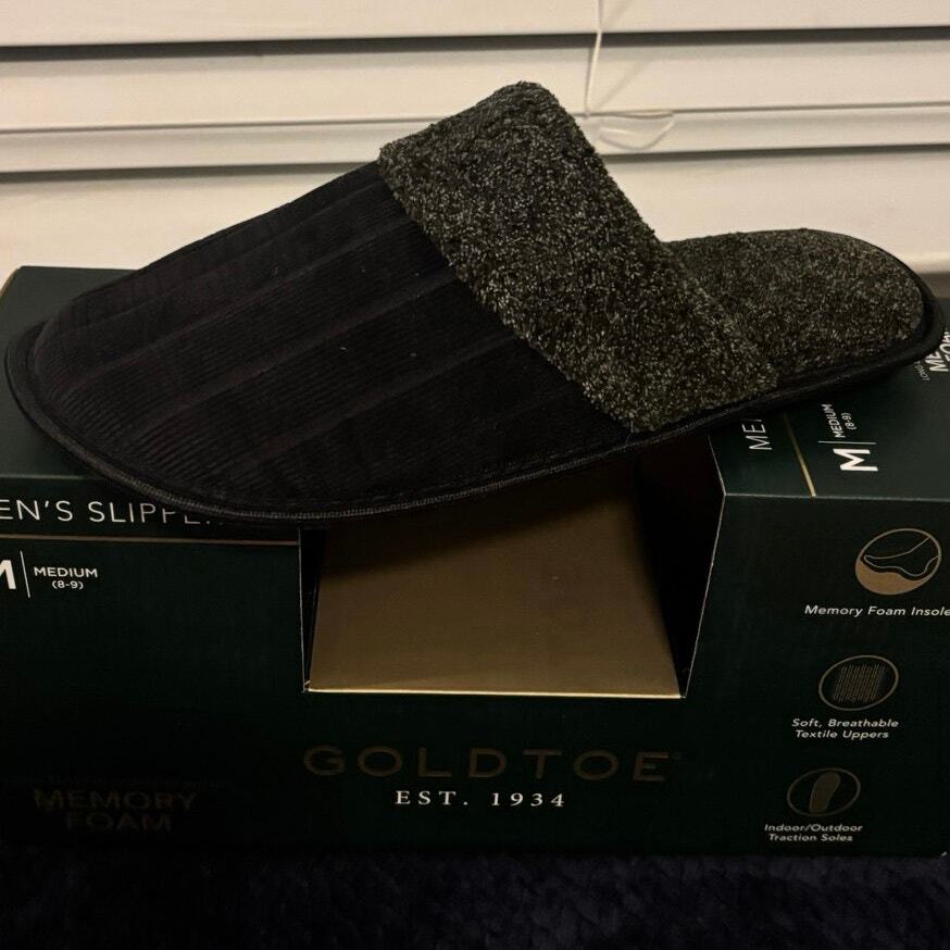 PANTOFOLA D’ORO Ciabatte da uomo punta oro taglia small 7 nere memory foam scarpe da casa nuove $40