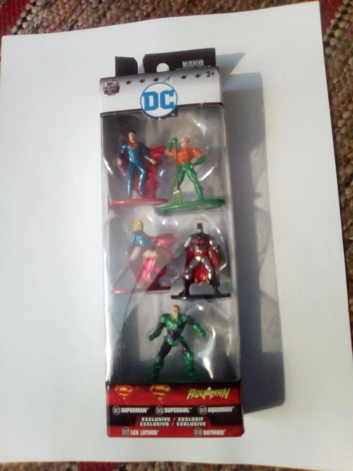 Jada Toys  -  matchbox 5 pack figure collector's set (1 3/4") - Pack B.  - Image 2 of 3