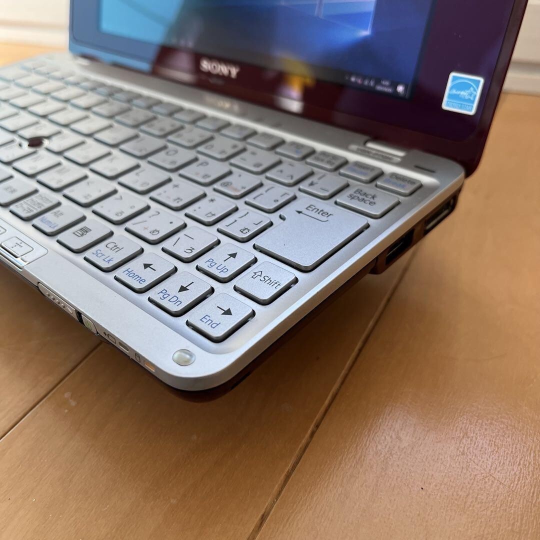 SONY VAIO type P VGN-P70H RAM 2GB Intel Atom Z520 1.33GHz