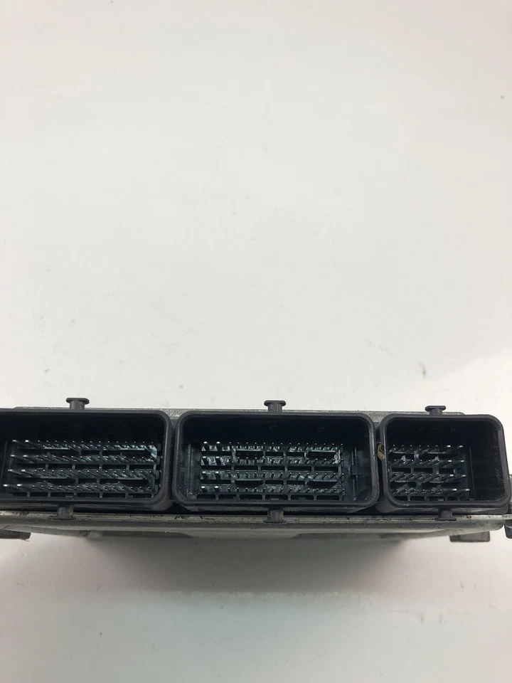 Centralina motore RENAULT CLIO IV BH ECU 237105499R 2013 24486557 - Immagine 3 di 4