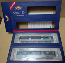 Bachmann 32-939DS Class 150 150236 Passengers SOUND REMOVED