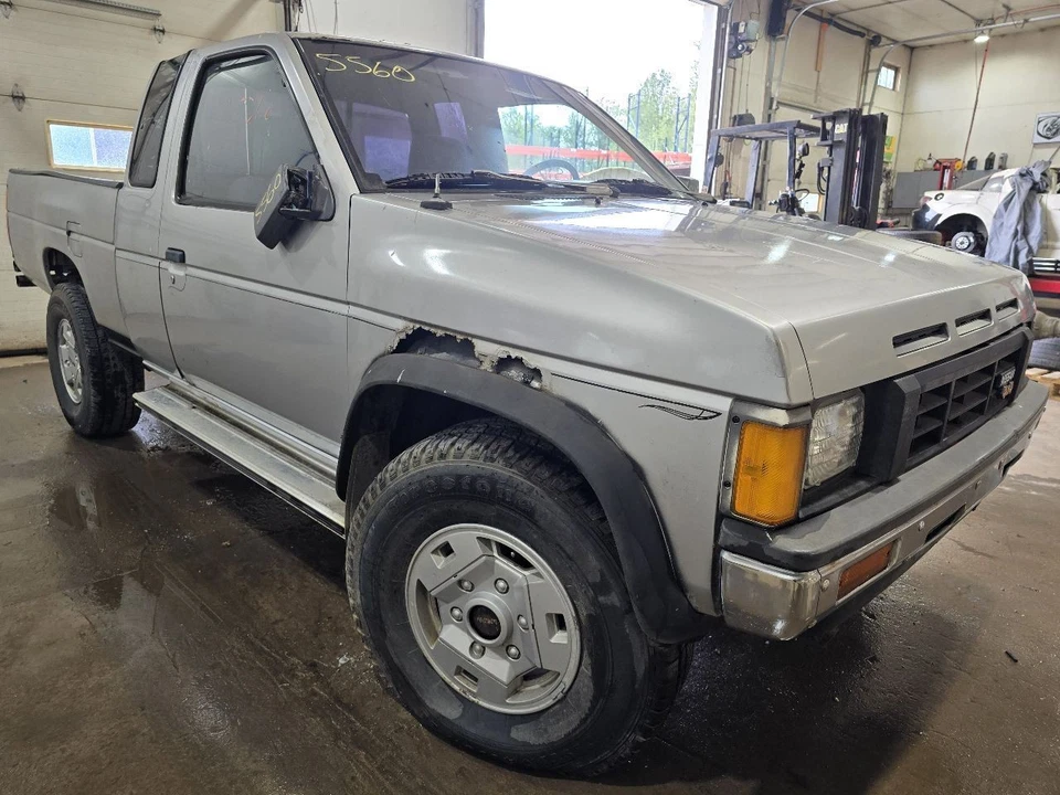 Roof Glass Fits 86-94 NISSAN PICKUP 642007 Foto 3 de 4