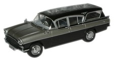 Oxford 1/43 Diecast Vauxhall Cresta Estate Silver/Black