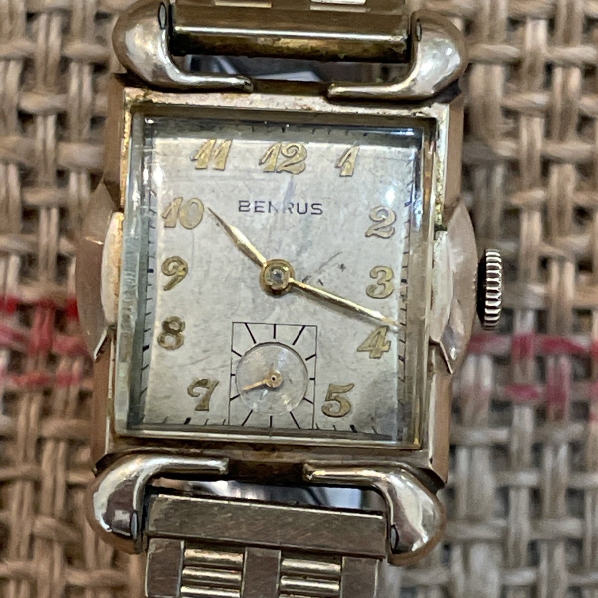 BENRUS Mens Art Deco Style Tank Watch. 10K Gold Filled 17 