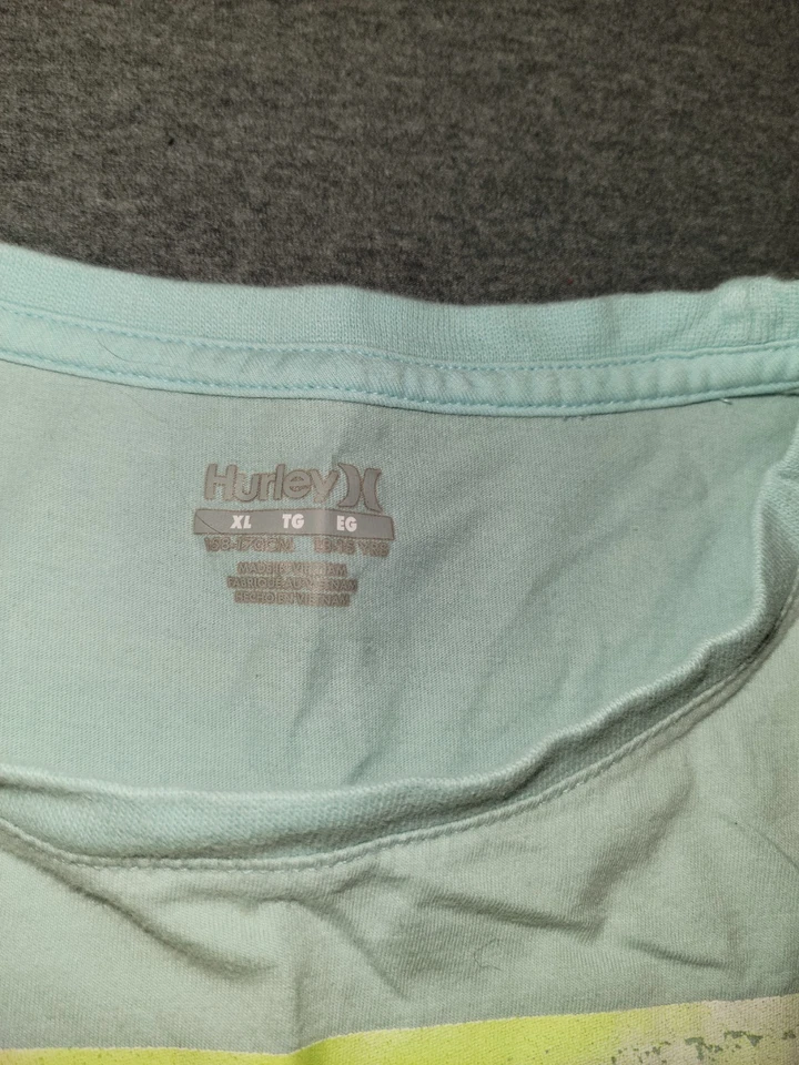 Hurley long sleeve shirt kids X-large (size 13-15) - Image 3 of 4