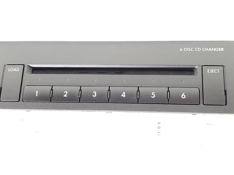Bentley Continental GT 2010 Cd changer P/N 3W0035110A