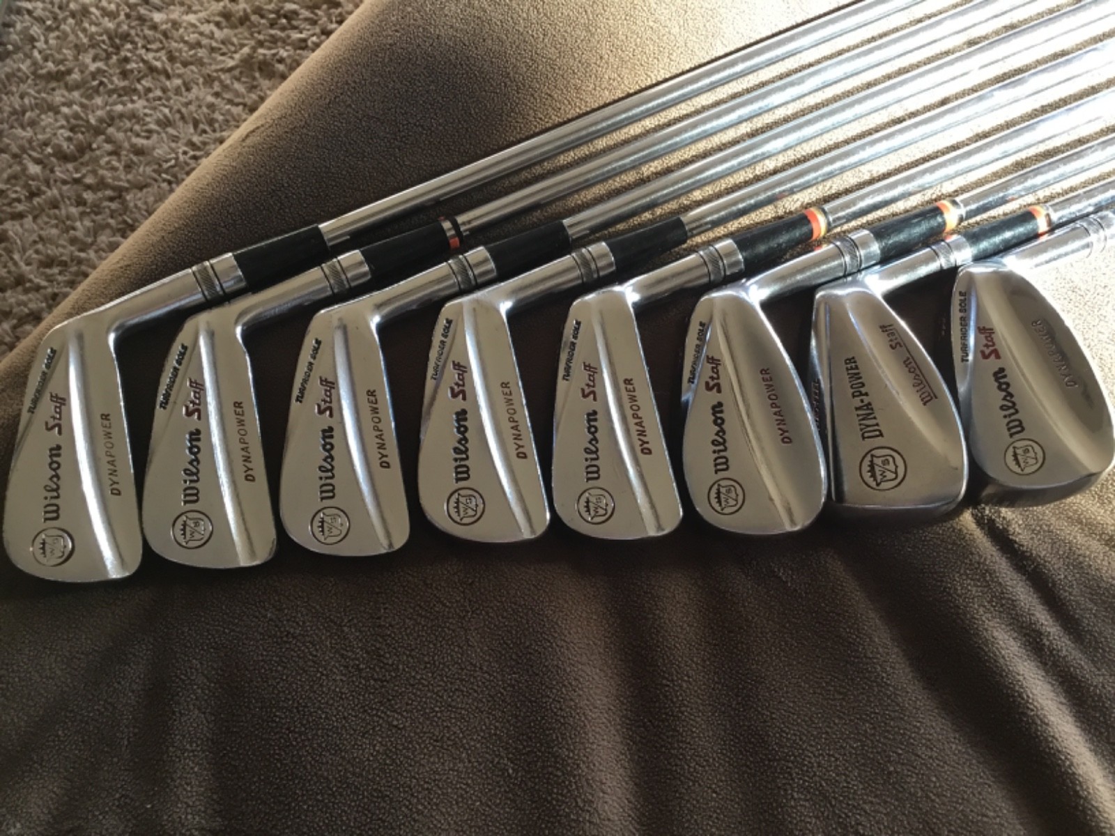 1962-63 Wilson Staff Dynapower Turfrider Sole Fluid Feel Irons 2-Pw