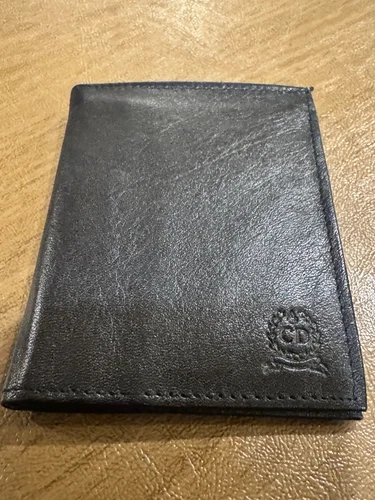 Portefeuille Christian Dior à deux volets avec pochette à monnaie lisse semble neuf ! Cadeau Qualité