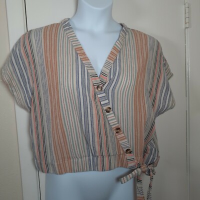 Plus size short sleeve crop top Derek Heart Plus 3x with tie and buttons  v-neck