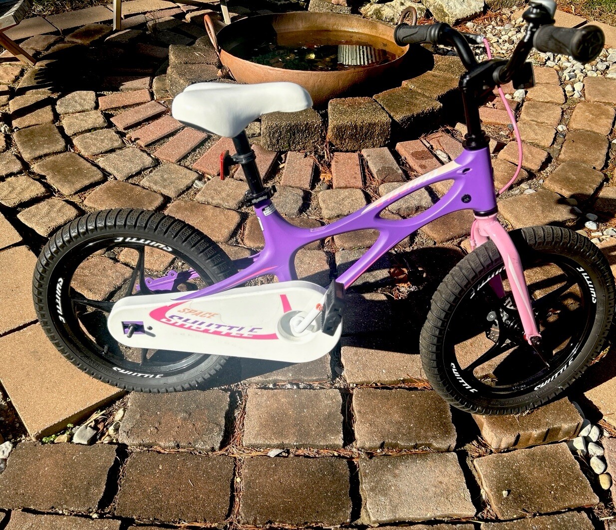 RoyalBaby 16-Inch Space Shuttle Bike Purple & Pink + Trainin