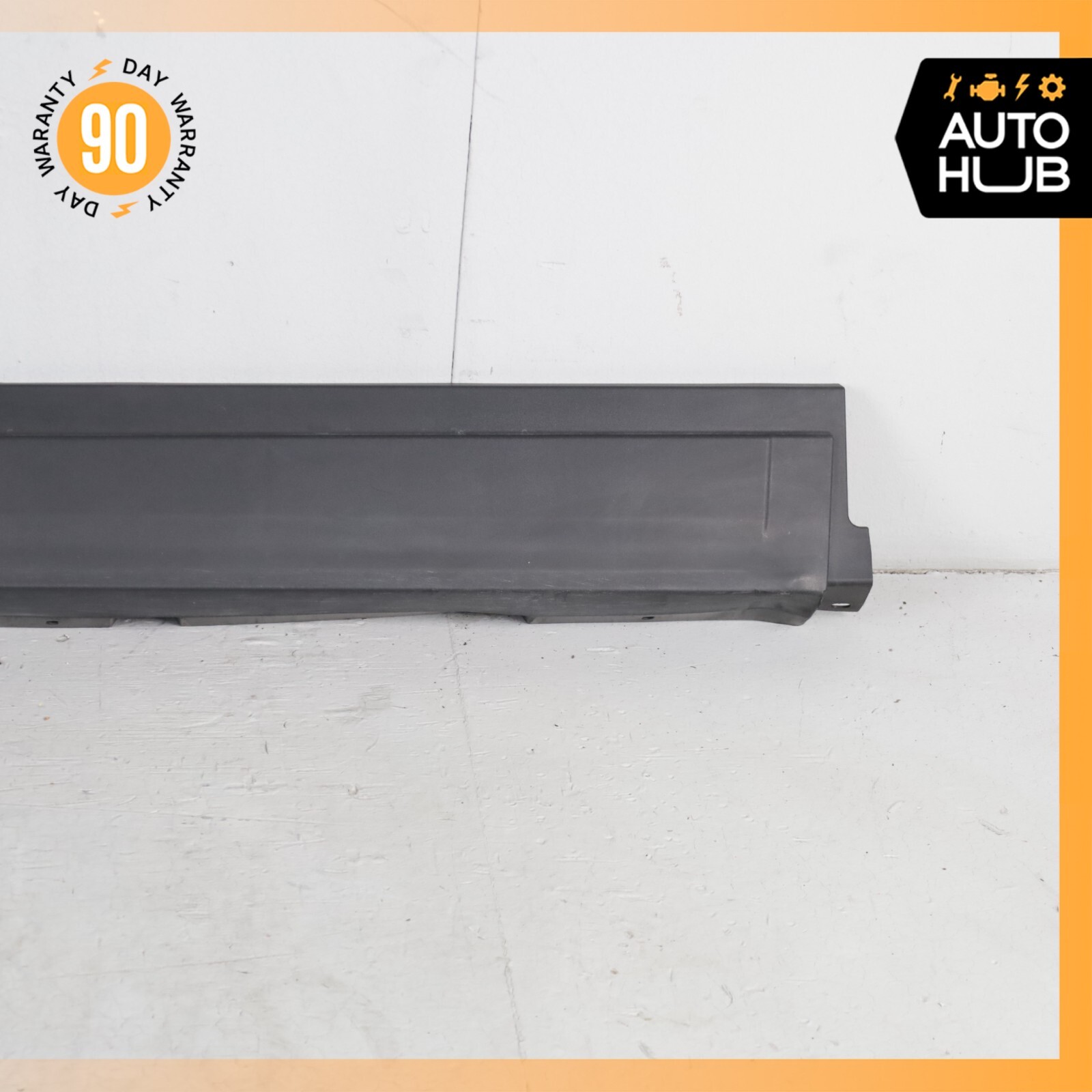 17-20 Maserati Levante M161 Right Side Rocker Panel Side Skirt OEM 64k