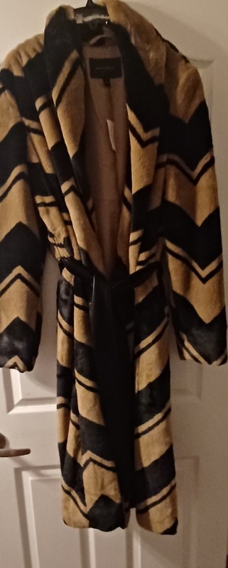 NWT Banana Republic Womens Faux Fur  Long Coat Brown& Black Stripe  Sizes Large