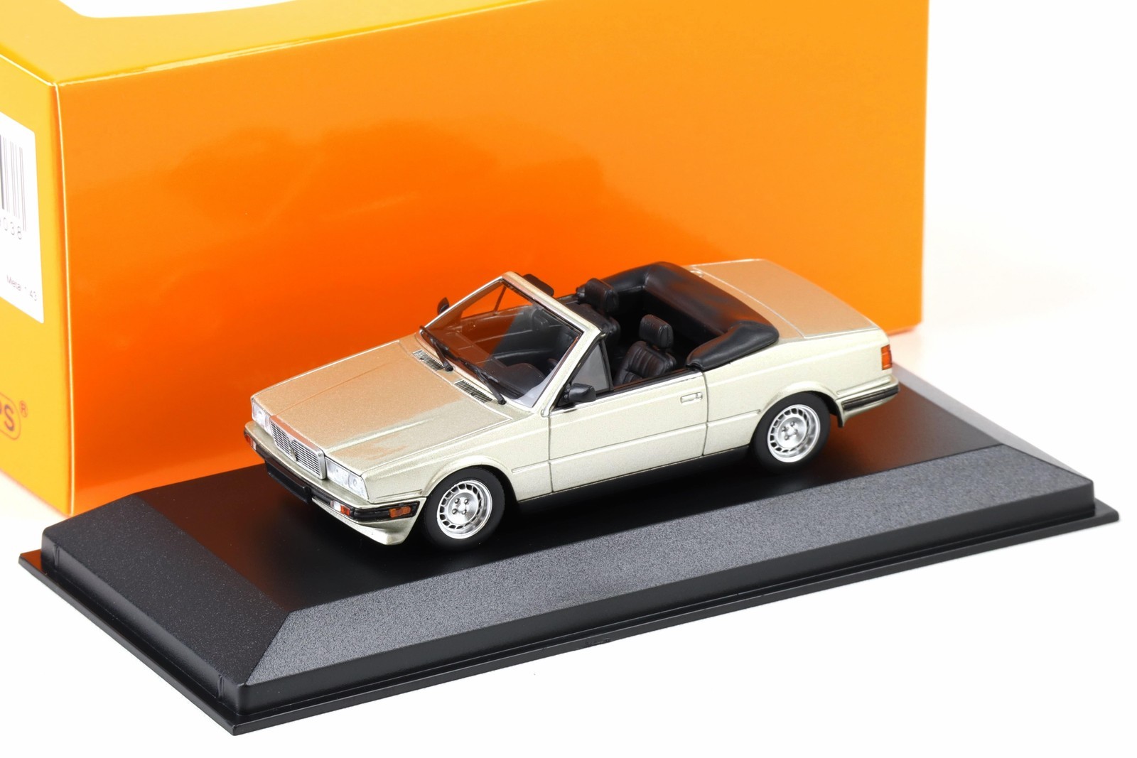 1:43 Minichamps Maxichamps Maserati Biturbo Spyder 1984 Metallic Silver