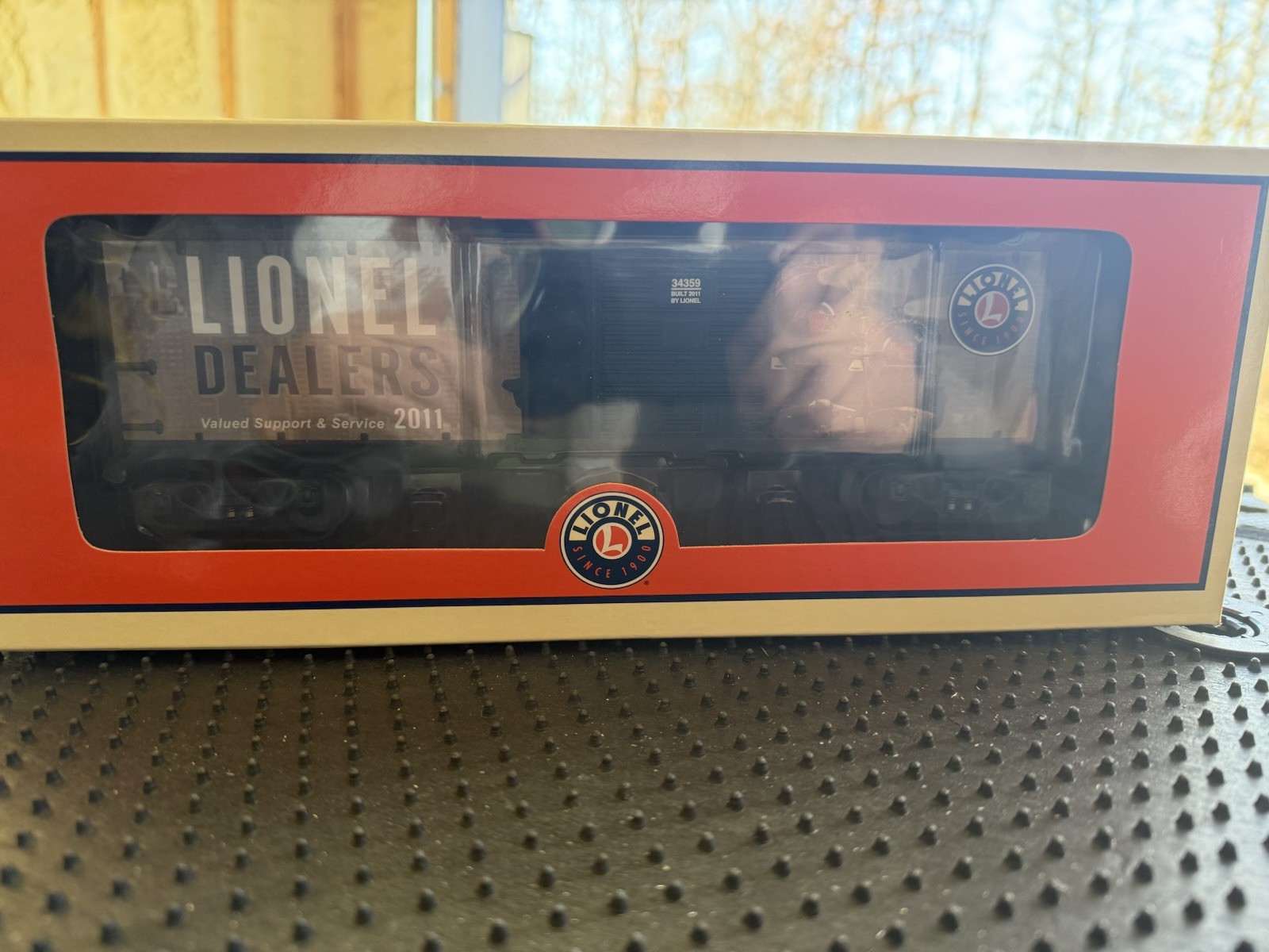 Click here to see eBay Auction