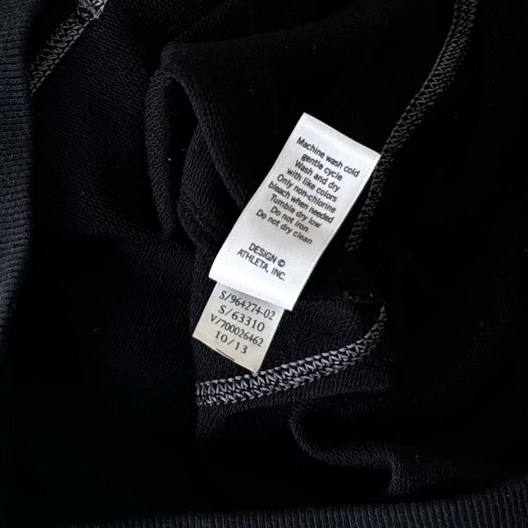 Athleta Soft Boat Neck Performance Lightweight To… - image 10