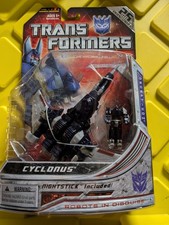 2008 Hasbro Transformers Classic Universe 25th Deluxe Cyclonus & Nightstick New