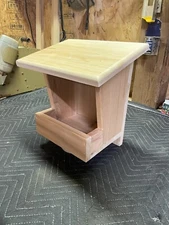 Cardinal nest box (white cedar)