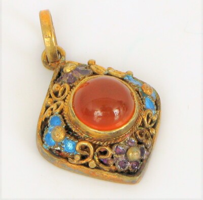 VTG STERLING SILVER CHINESE EXPORT ORIGINAL BOX DAINTY CARNELIAN DAINTY PENDANT