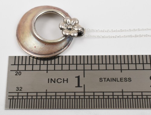 Sterling Silver 18" Open Circle Necklace with Light Enamel & Flower Pendant - Picture 3 of 12