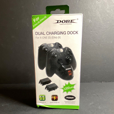 DOBE Dual Charging Dock 1200mAh for Xbox One/One S/Elite/Series X
