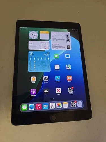 Apple iPad 7th Gen 32GB Wi-Fi 10.2 inch Space Grey  - Faulty Read   (DK817