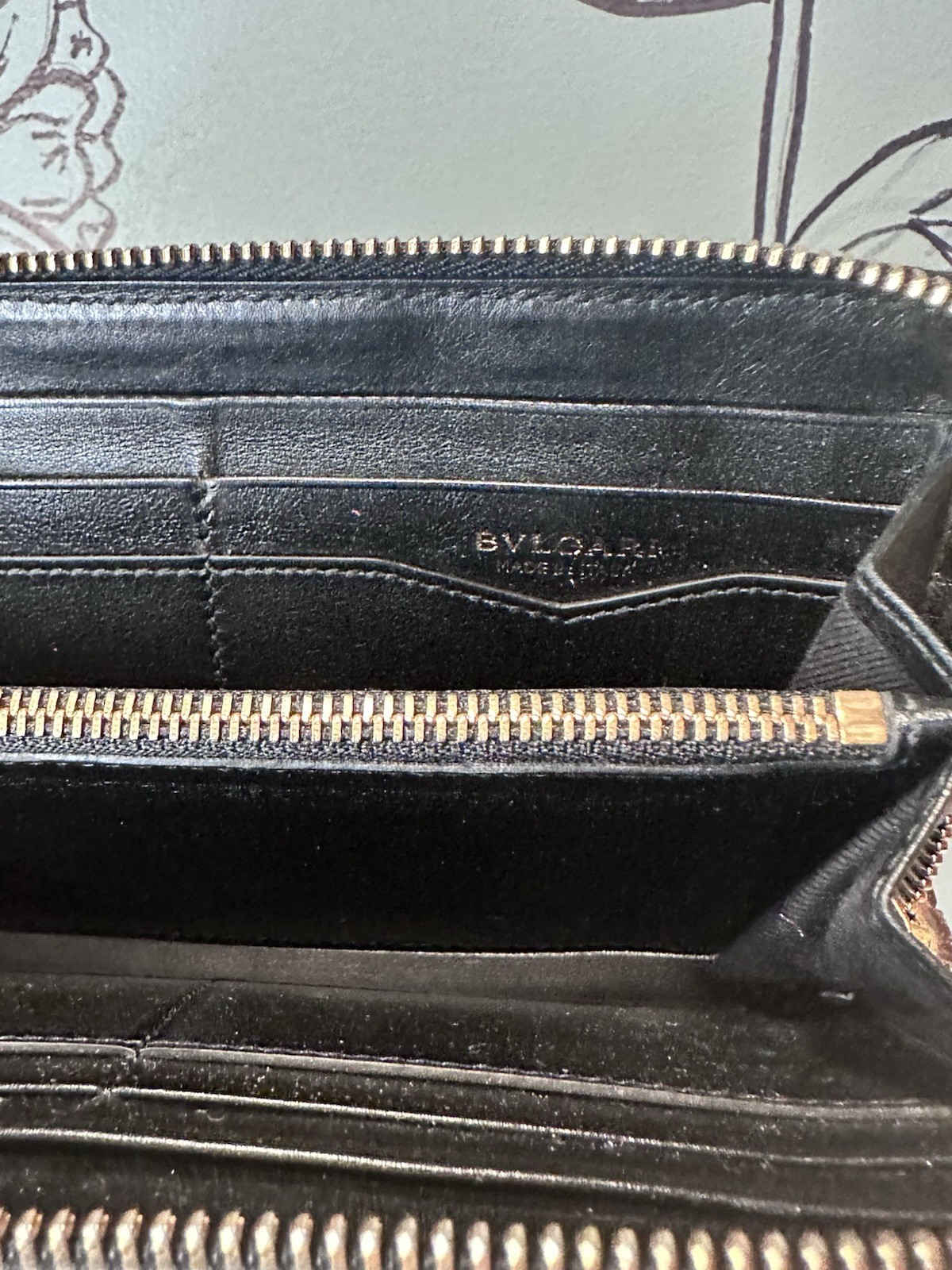 Bvlgari Black Solid Pattern Zip-Around Folding Cr… - image 11