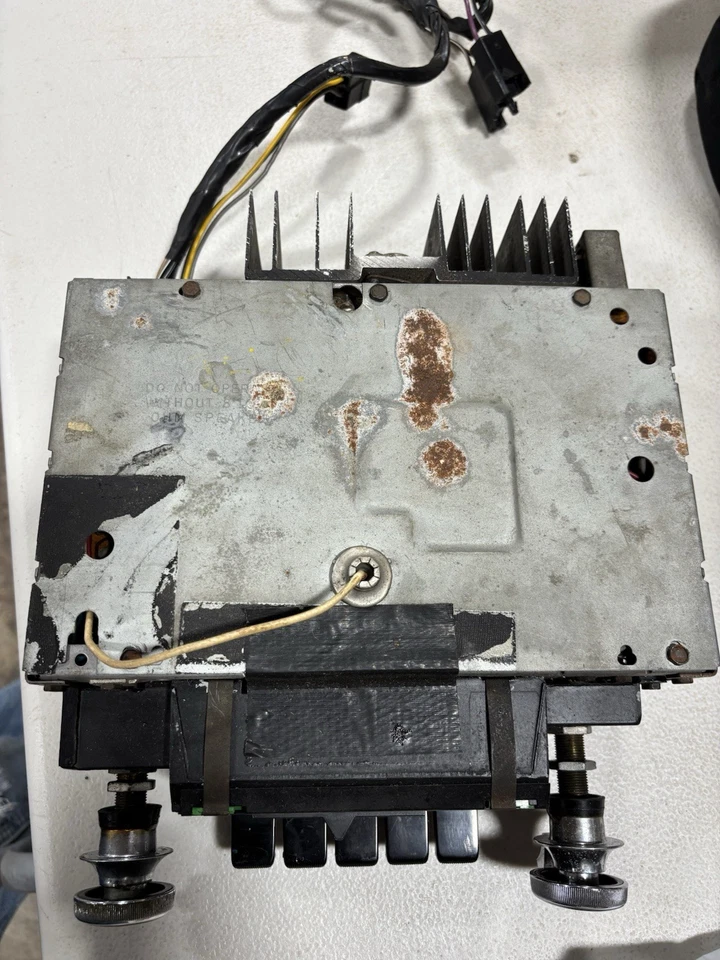 1970 70 Chevrolet Chevelle Malibu SS FACTORY AM FM Stereo Radio.  Watch Video - Image 3 of 4