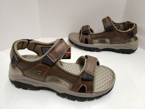 skechers tresmen hirano