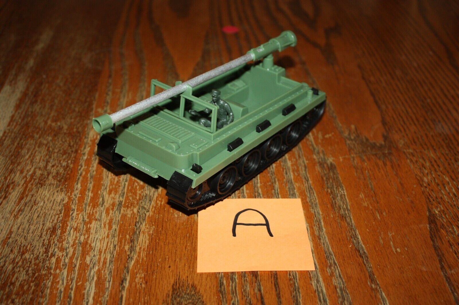Picture 1 of 9