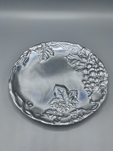 Arthur Court grape vine cheese plate aluminum 8" 2000 - Picture 6 of 11